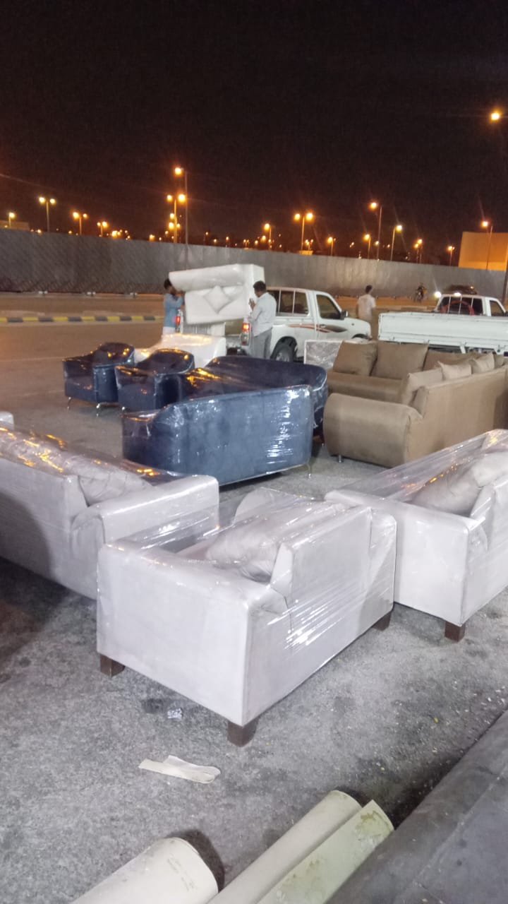 طاولة طعام